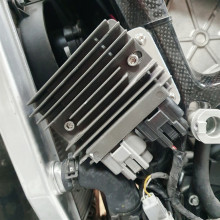 support de régulateur RSV4 2025/26