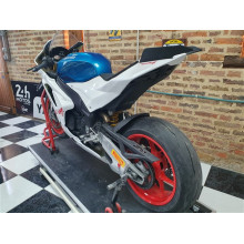 Kit poly RSV4 2025/26